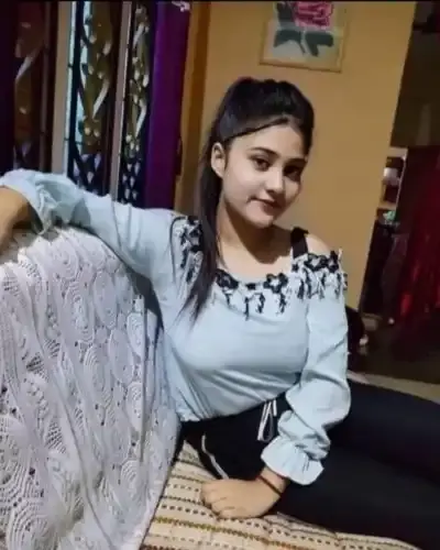 Call Girls Service in Ozhukarai
