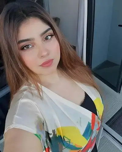 Ozhukarai Escort